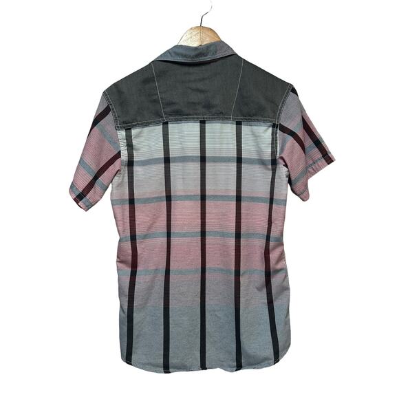 Swiss Cross Mens Red‎ Short Sleeve Button Down Size Small Cotton Polyester Blend - Picture 5 of 9